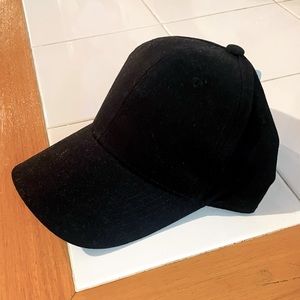 Menβs Plain Ball Cap Black